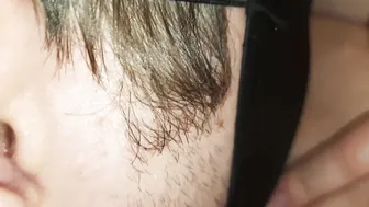 Close up eating brings her fat unshaved cunt to shaking orgasm