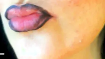 Ebony Lipliner is so Hottie
