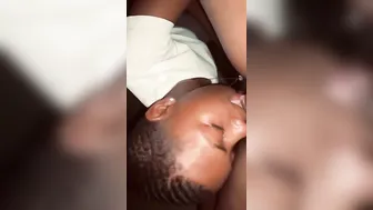 African Hottie Eats Vagina For The First Time