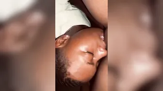 African Hottie Eats Vagina For The First Time