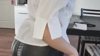 La Profesora Te Enseña A Masturbarte JOI