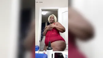 Red chocolate bbw booty