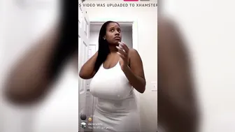 She brush her hair i strokve my penis part one