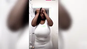 She brush her hair i strokve my penis part one