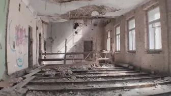 A mysterious abandoned building lured a young dude and satisfied