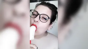 Who wants an icy snack ?