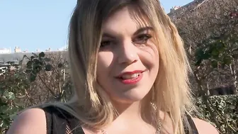 Irresistible crazy sexy huge booty blonde 19 yo loves anal sex