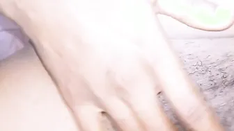 Unshaved coochie gotten finger bang