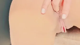 Quickly fingered my booty into my grandma’s house