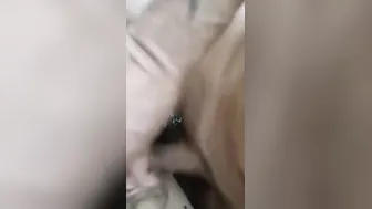 Mi piace prenderlo into culo gia al mattino