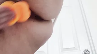 Mom masturbating into fishnets