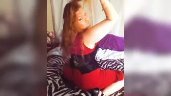 Double orgasms fully dressed. Mesmerizing Beauty body worship
