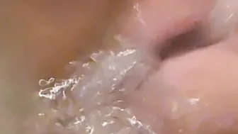 Wetrainbowwitch porn video – Bathtub fun- letting the water flick my clitoris and nipples