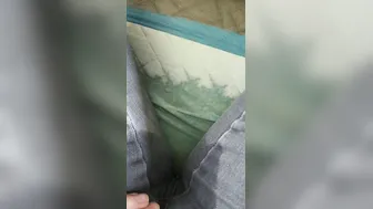 I was so vulgar to peeing my leggings inside My vehicle