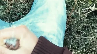 Foreskin cum mess - Jizzed outdoors
