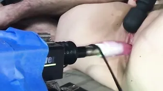 CUMSLUT TRYS HER NEW SCREWED MACHINE