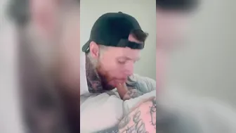 Tatted twinkie sucking off heterosexual friend hiding under covers