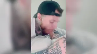 Tatted twinkie sucking off heterosexual friend hiding under covers