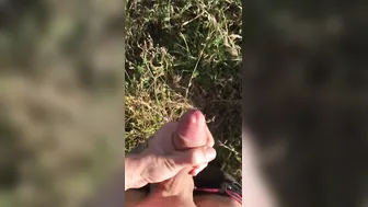 quick cummed outdoors