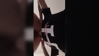 Вылизала попку у своей учительнице за хорошую оценку - Lesbian_Illusion