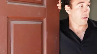 Goddess Housewife (Olive Glass) Mades Cookies For Her Neighbour But What She Really Wants Is His Penis - Reality Junkies