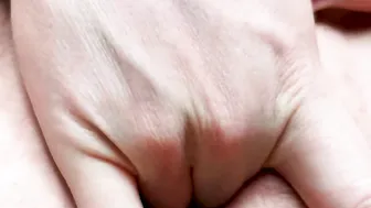 Gigantic juicy clitoris masturbating with finger fucked orgasm control incredible sexy close-up Anna Mole