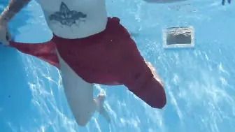 FinLand's Hottie MIMI - Underwater Swimming Pool Adventure