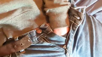 Noisy orgasm with my hand into my jeans