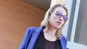 Eager mommy left her job for porn A win-win situation for all of us :-D