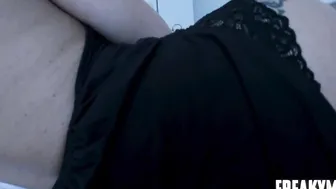 Sleeping porn video – Stepmom Sleeping Surprises Are A VIBE
