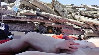 Risky Fellatio on the Canary Beach Almost caught - MissCreamy