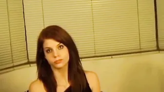 Sweet 18 Yo Diana 19 yo years first casting sex tape