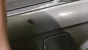 The blonde came to the service to pick up the car and got a hard ass fuck