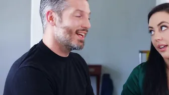 mom Whitney Wright Swapped Her Husband with boyfriend So She Can Rides His Dick with Her