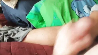 Anita Coxhard give her hubby Mike Coxhard a CFNM hand job