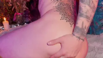 Neon fantasies with a cool BUTT