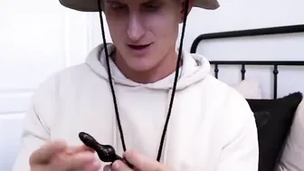 AllAnalmom.com - Oliver Faze is making a vlog where he shows off the different booty plugs he gotten his stepmom