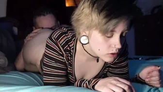 FIRST TIME for gothic bimbos gets her snatch eaten * EXTREME ORGASM * Facial Jizzed