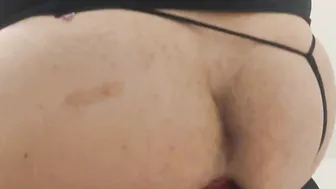 First anal giant vibrator (princessgay69)