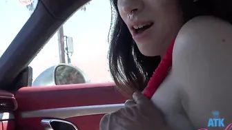 Enjoy a adorable point of view date with amateur bae Corra Cox