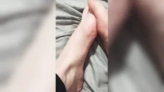 Toes strokes for fetishists
