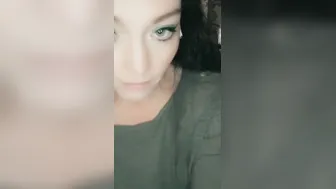 JOI Hottie MILF 420’s and give you stunning direction while having an extreme orgasm