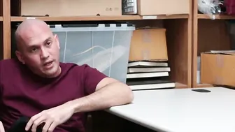 Bf Had to View His Lover Fucking Mall Officer for Stealing - MyShopSex