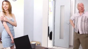 HUNT4K. chick and older man spend free time by having