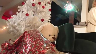 Christmas love as Evilyn Ink riding the Tremor with Misha