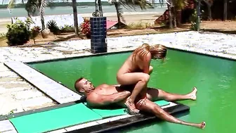 POOLSIDE MMFF ANAL SEX GROUP SEX WITH 2 UNSHAVED SNATCH 19 YEAR OLD