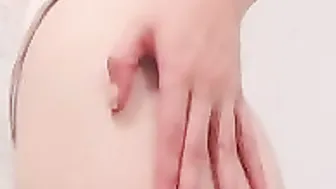 While Watching porn video – Masturbating And Toying To My Pussy