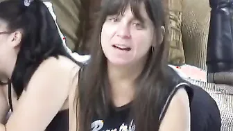 Slender blonde Girl 69s with middle-age dark hair skank