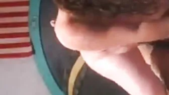 Envuelve porn video – Puta culona envuelve esa vergota con los labios de su puchota