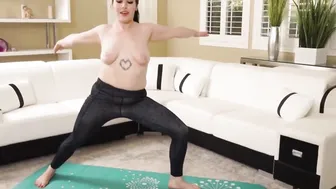 Curvy Alt hot Lita Lecherous Gets Naked For Naked Yoga